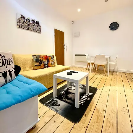A Cosy One Double Bedroom Flat London Exterior photo
