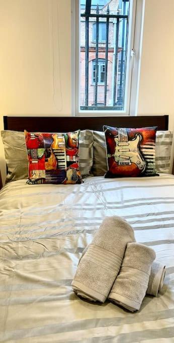 A Cosy One Double Bedroom Flat * London