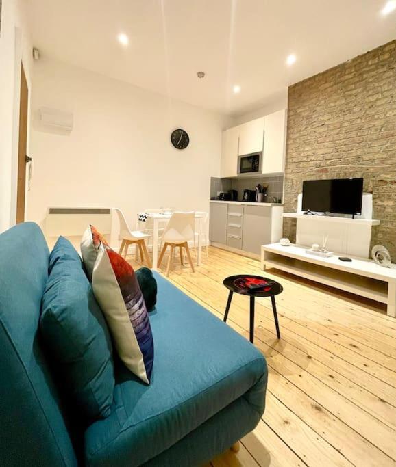 A Cosy One Double Bedroom Flat London